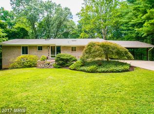 6748 Brigadoon Dr, Bethesda, MD 20817