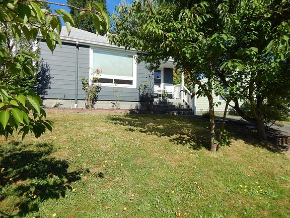 3rd image of 13819 38th Ave S