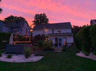 109 Lyons Pl, Springfield, NJ 07081