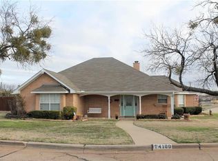 4100 Rivercrest Dr, Wichita Falls, TX 76309