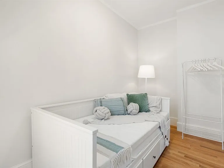 62 W Cedar St #3 — Photo 11