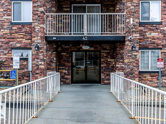 4th image of 42 Summerwood Blvd #220