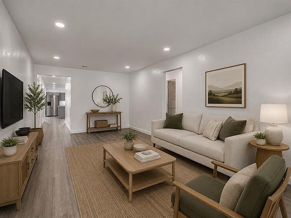4th image of 1113 NW 81st St