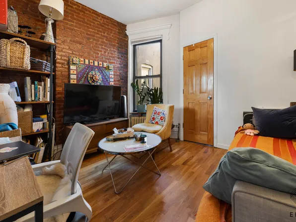 199 Java Street image 7 of 12