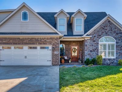 1356 Burr Oaks Ct, Bowling Green, KY, 42103