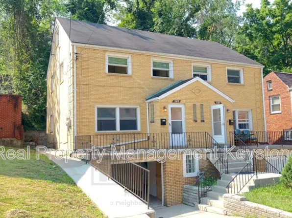 305 Greenlee Rd, Pittsburgh, PA 15227