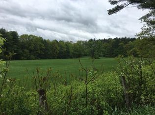 61 Market Hill Rd, Amherst, MA 01002