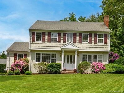 32 Barringer Road, Darien, CT, 06820
