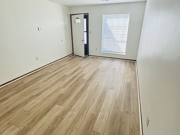 3rd image of 7964-7966 Goldsmith Dr #7964