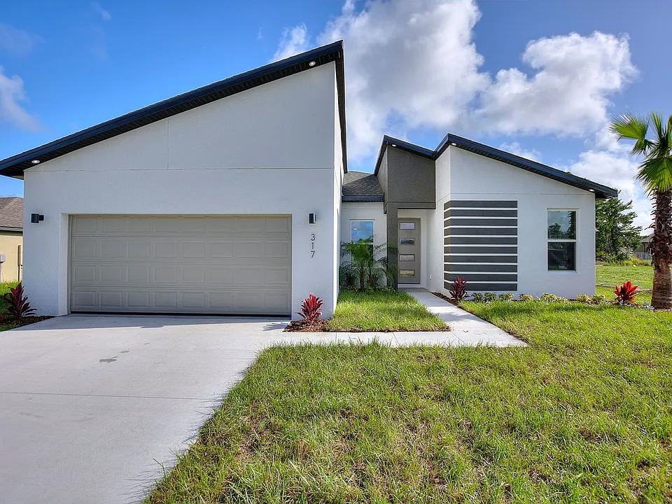 317 Begonia Ct