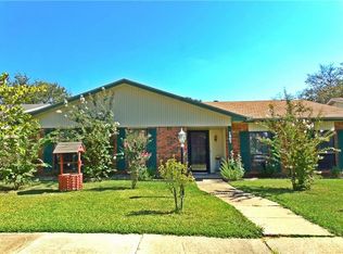 1907 Primrose Ln, Carrollton, TX 75007