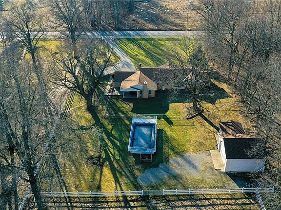 5th image of 11671 Green Beaver Rd