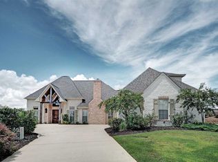 611 Turquoise Ct, Flowood, MS 39232