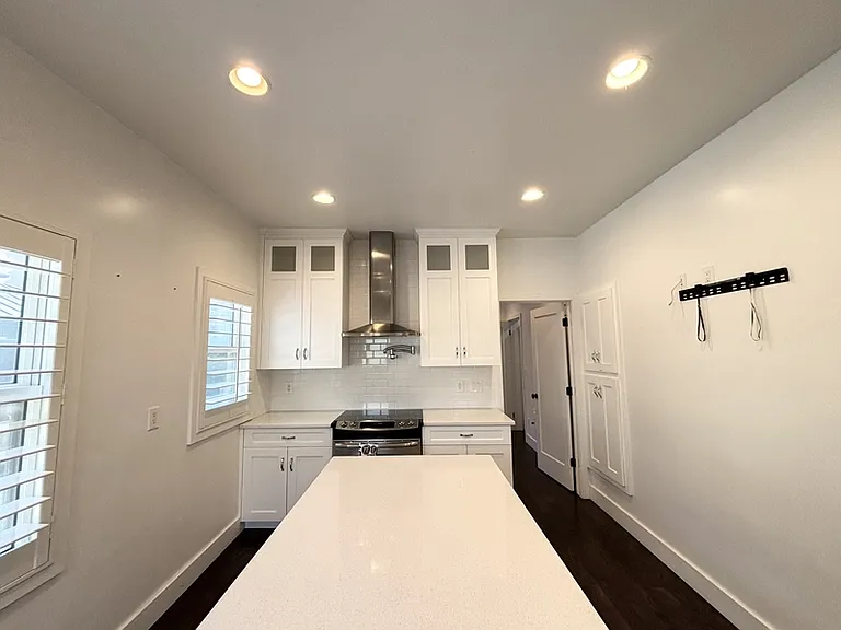 77 E Hillside Ave #1 — Photo 13