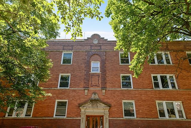 1st image of 3340 N Paulina St #3N