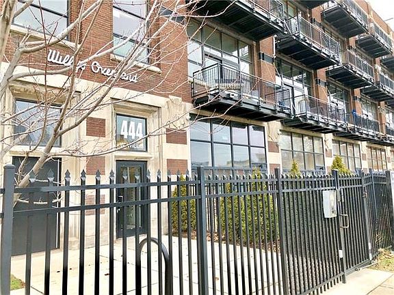 2nd image of 444 W Willis St #109/313