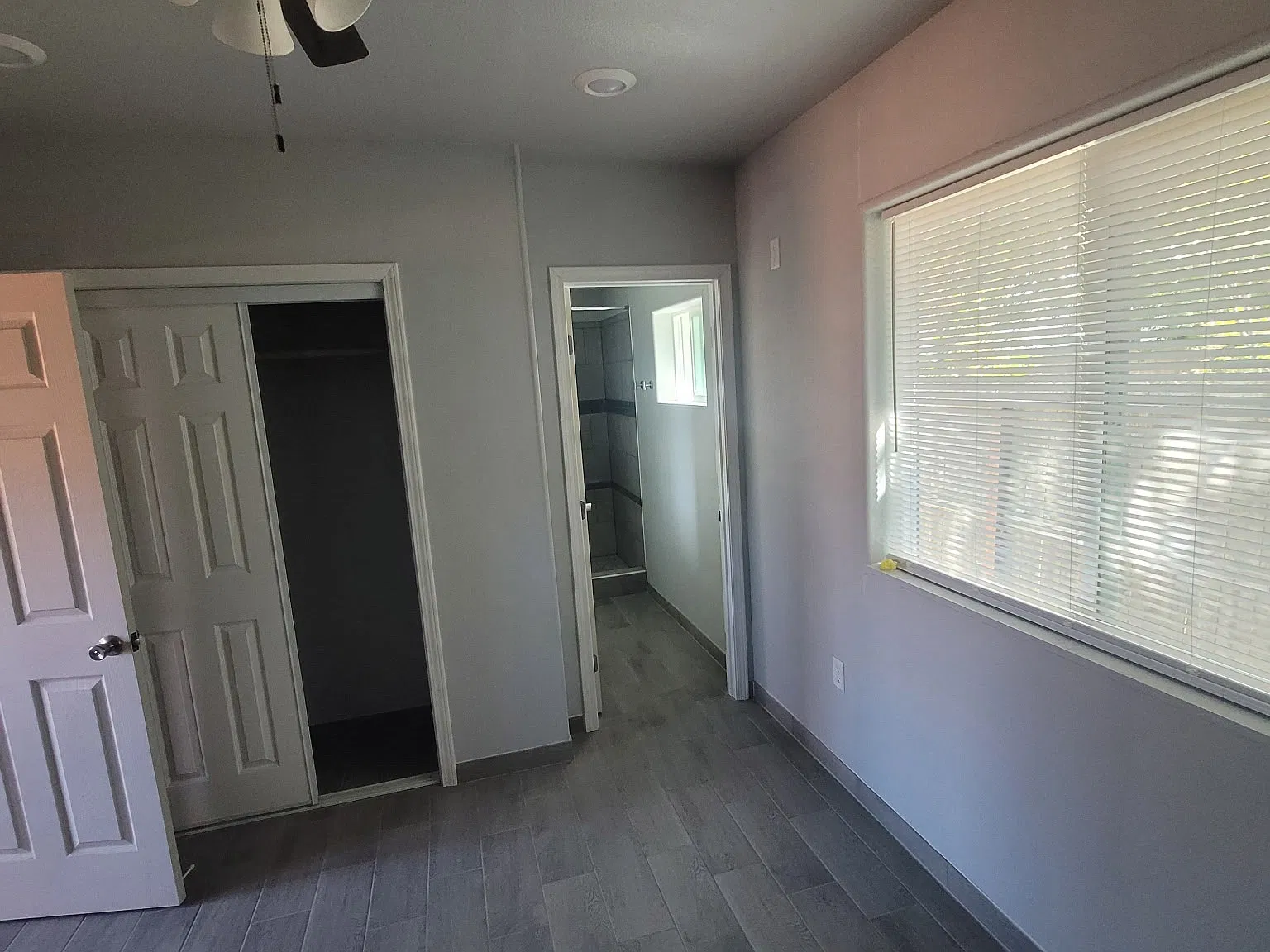 110 Emerald Dr — Photo 4