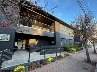 3 S Granville Ave #201, Margate City, NJ 08402