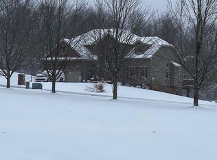 32 Park Ridge Dr, Morgantown, WV 26508