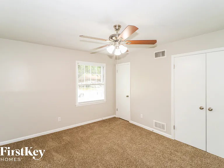 1781 Dorrie Ln — Photo 9