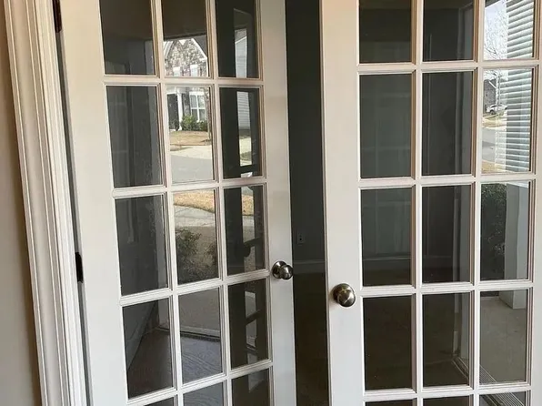1330 Farm Pond Trl, Durham, NC 27703