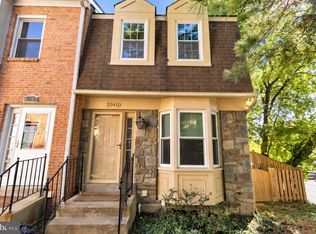 2040 6th St S, Arlington, VA 22204