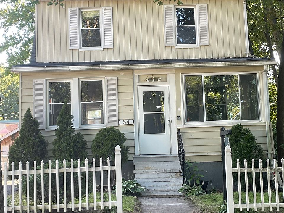 1st image of 54 Forest Hills Road