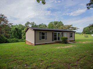 1161 Hickory Rd, Chatham, VA 24531
