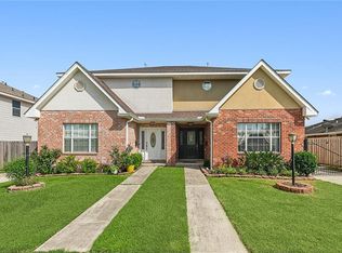 225 Kielman Ave, Harahan, LA 70123