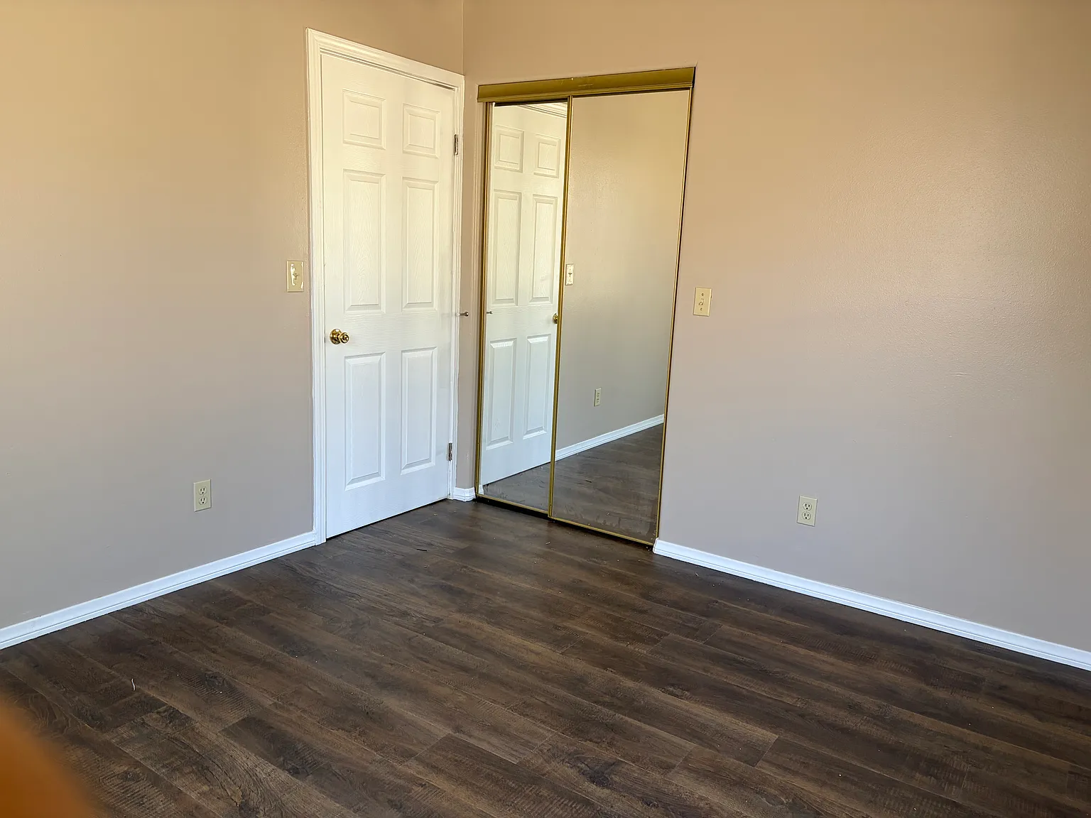 213 Sheppard Rd — Photo 3