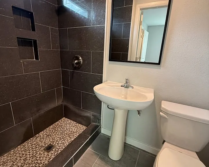 3208 Holman St #3 — Photo 8