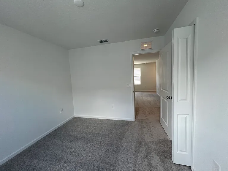 3478 Howell Dr — Photo 25