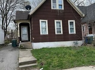 33 Van Stallen St, Rochester, NY 14621