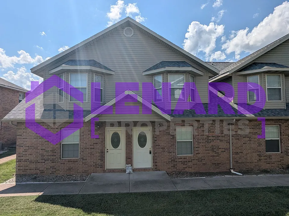 1418 W Frosty Dr
