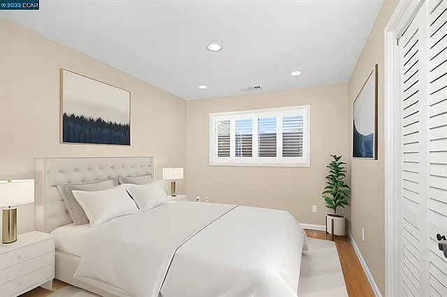 5315 Olive Dr — Photo 6