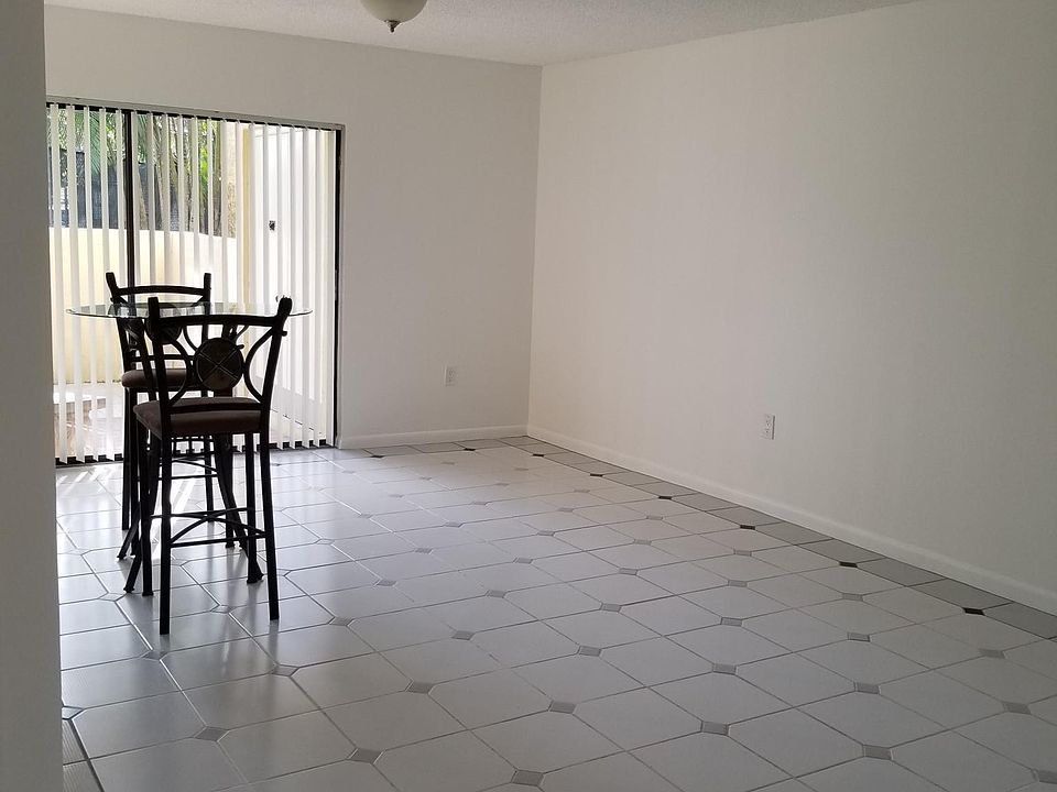 Spacious livingroom