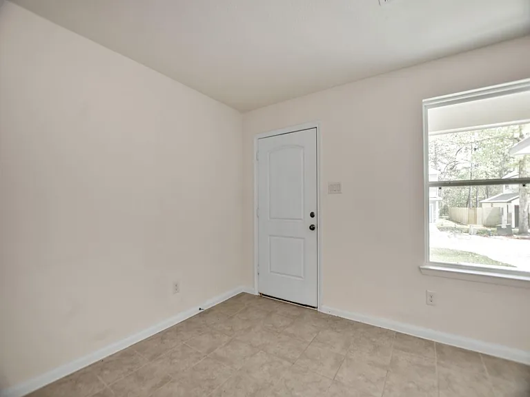 24617 Pools Creek Way — Photo 7
