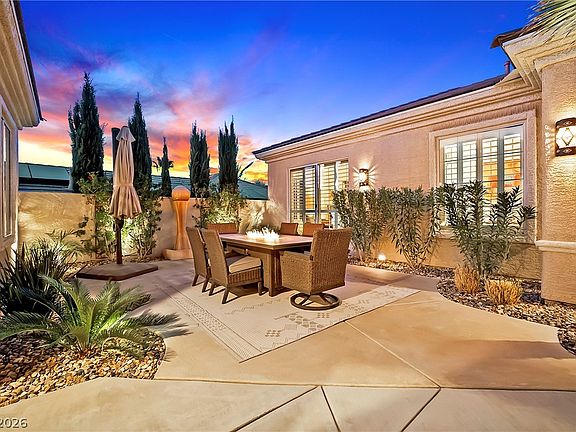 2nd image of 2372 Hardin Ridge Dr