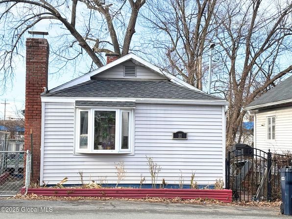 11 Pierce Street, Albany, NY 12205