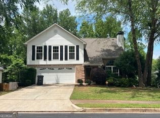76 Gleneagles Way, Fayetteville, GA