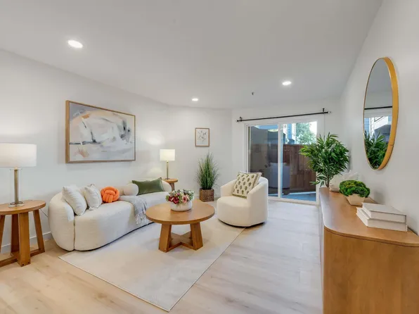 6400 Christie Ave APT 2112, Emeryville, CA 94608