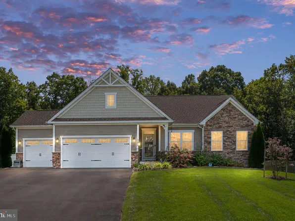 5206 Mulberry Dr, Fredericksburg, VA 22407