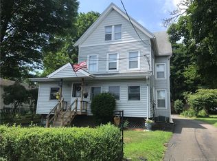 49 N Harbor St, Branford, CT 06405