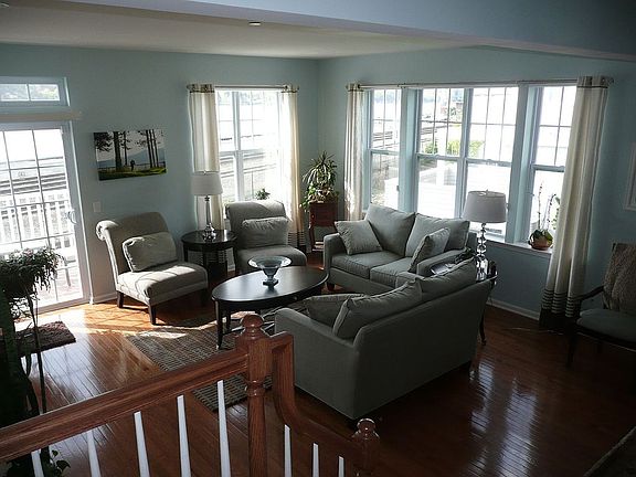 Living RM with Fireplace
