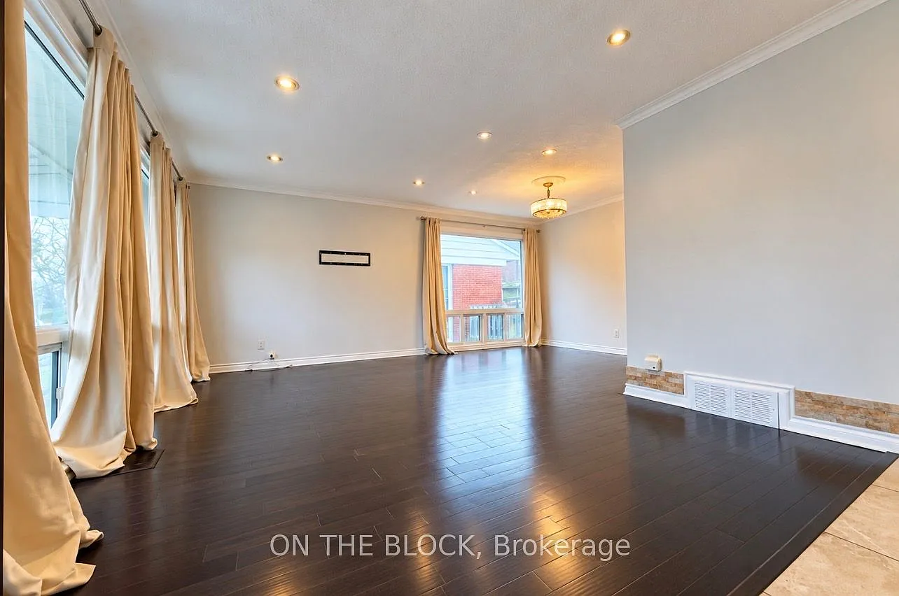 3 bed, $2,800 — Photo 3