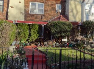 17816 Leslie Rd, Jamaica, NY 11434