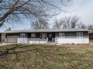 1317 Butin Dr, Fredonia, KS 66736