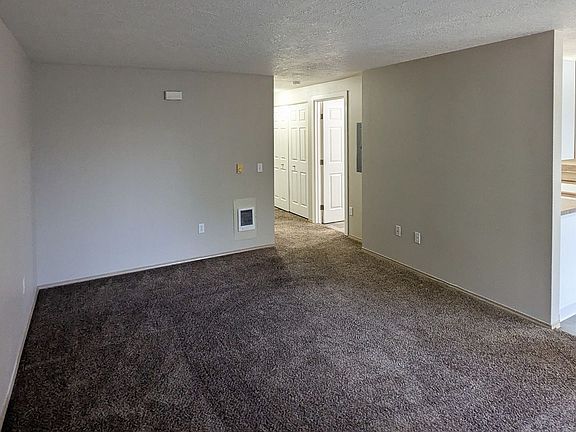 4th image of 1340-1376 W Locust St #1362