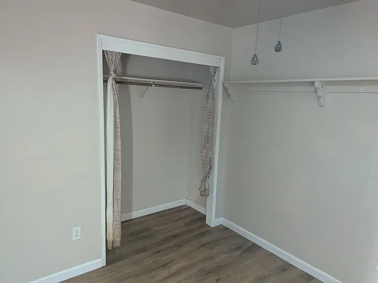 1524 Melody Ln — Photo 15