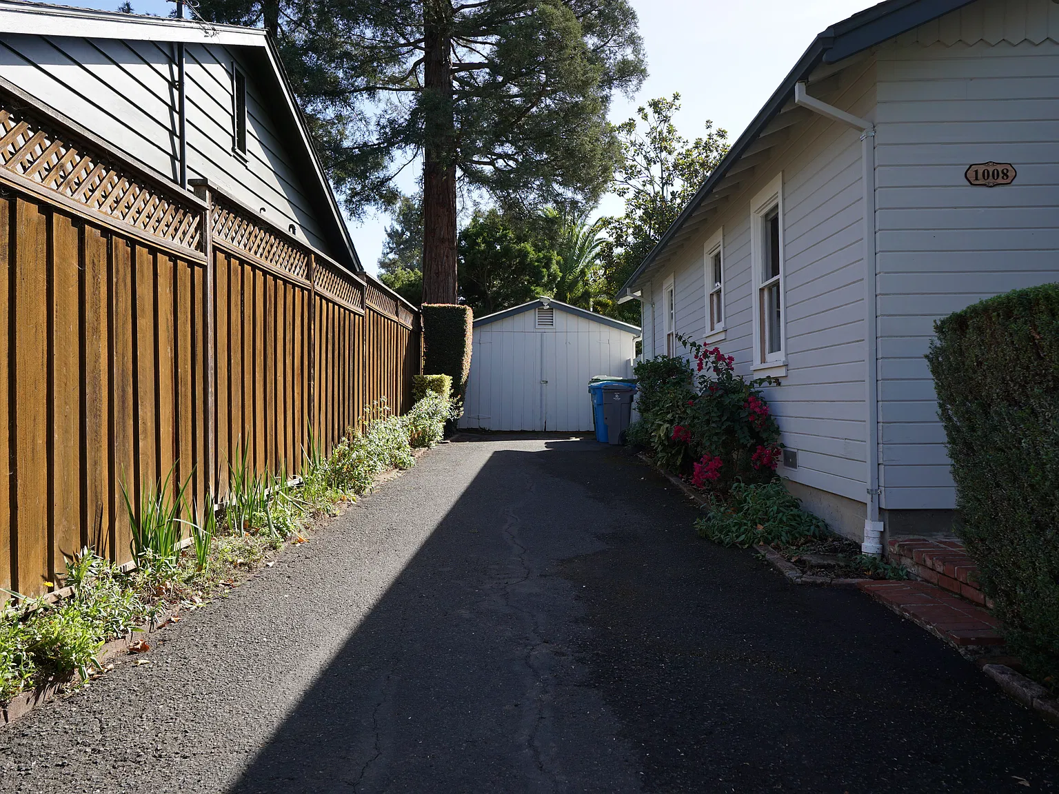 2 bed, 952 sqft, $3,495 — Photo 3